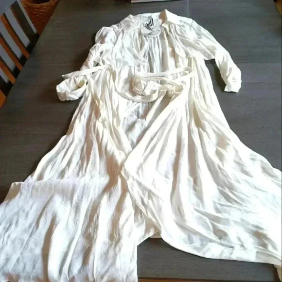 Line + Dot Dress NWT Stunning - Picture 1 of 2